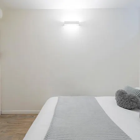 Beautiful In - Duomo 15 Minutes Milán