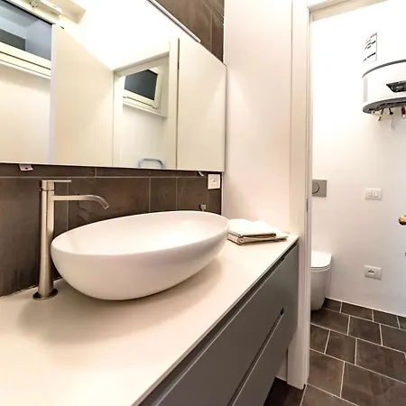 Dream San Babila Apartman