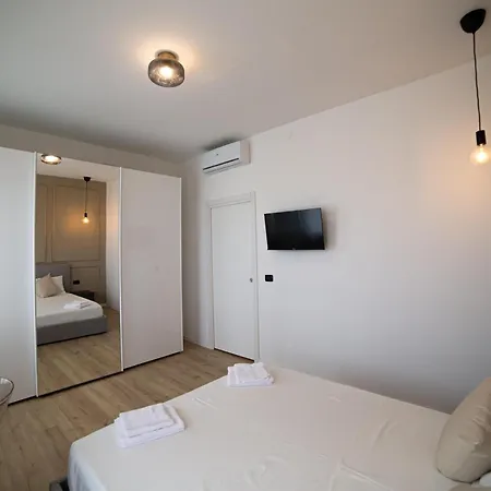 Casa Enea - Luxury House Navigli Appartamento *