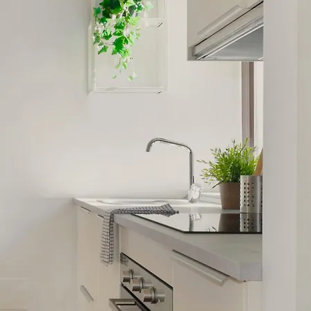 Just Urban - Bright And Functional - Corso Genova شقة ميلان