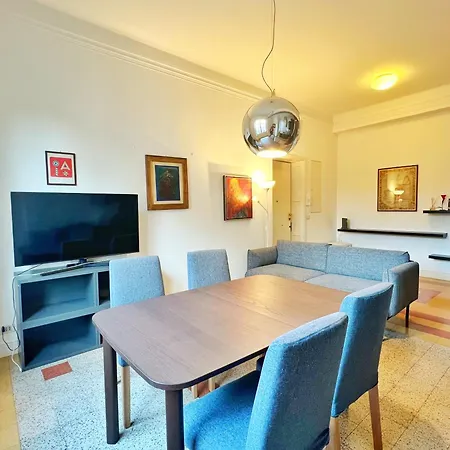 La Dolce Vita - Piazza Vetra Lägenhet *