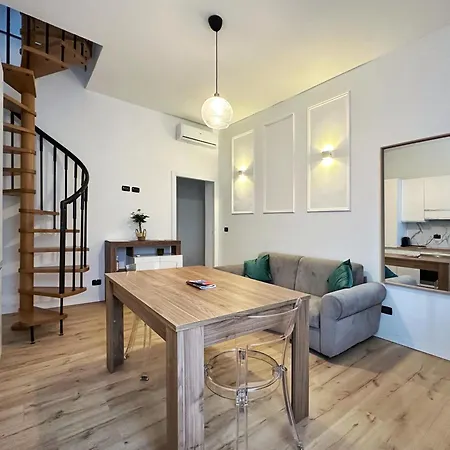 Casa Enea - Luxury House Navigli Lägenhet