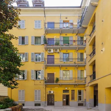 Silenziosa Casa Di Ringhiera - Porta Venezia