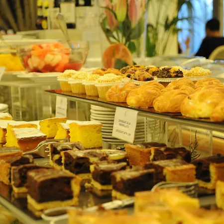 Hotel Grand Visconti Palace