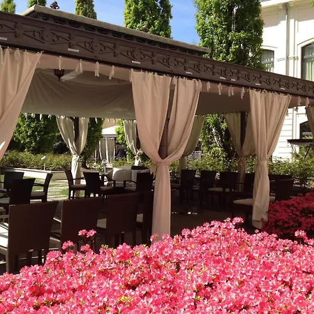 Hotel Grand Visconti Palace 4*