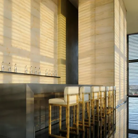 Hotel Armani Milan