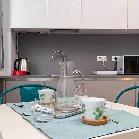 Montalbino Place Milan