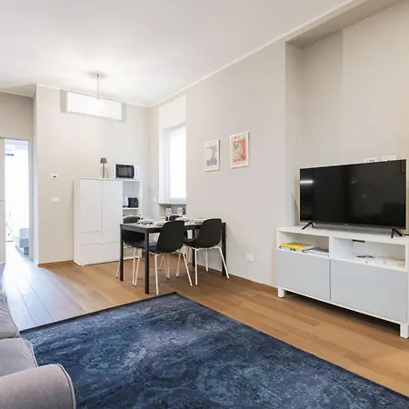 Easylife - - Commenda 25 - Porta Romana