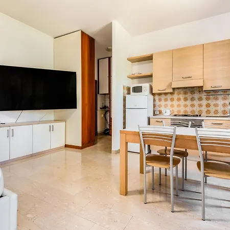 3pax Wifi- Via Tosi * Milan