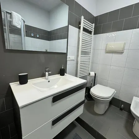 Apartament Be Your - Sister's House Mediolan