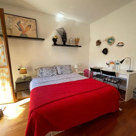 Cosy Spacious With Private Balcony * Milán