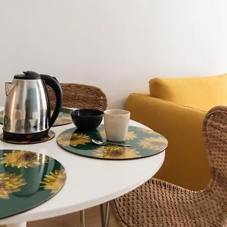 Youhosty - Ticinese 1 Lägenhet