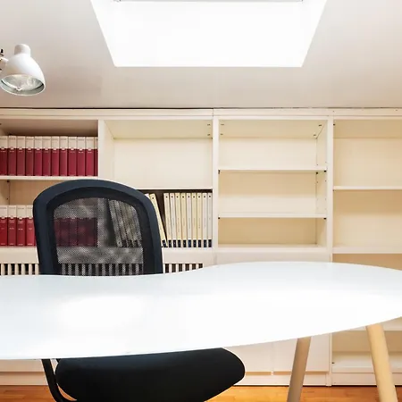 דירה Elegante Bilocale Con Postazione Lavoro San Babila *