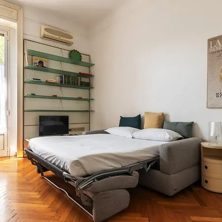 Bilocale Di Charme A Due Passi Da Pt Romana Apartament Mediolan