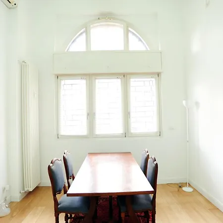 شقة Giovio Duplex ميلان