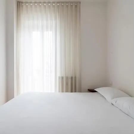 Apartamento Da Mauro Sui Navigli Bilocale Vista Darsena