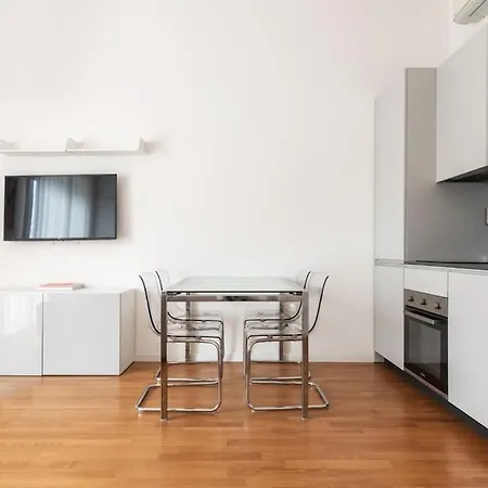 Da Mauro Sui Navigli Bilocale Vista Darsena