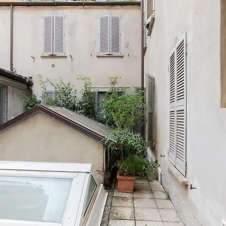 Hacca Collection - Corso Magenta, Unique And Charming 2br