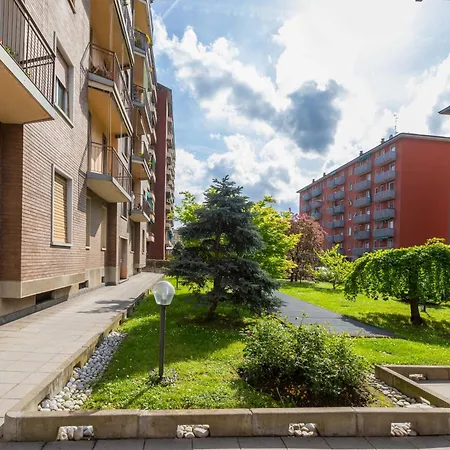 Apartment Casa Kind, Bicocca - Isola - Garibaldi Milan