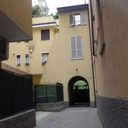 Ale's Portello House * Mediolan