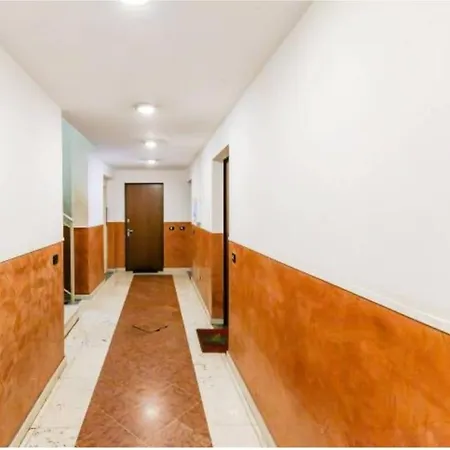 Ale's Portello House *