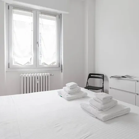 Apartment Italianway - Lorenteggio 30