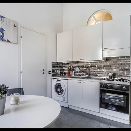 公寓 Green Quiet In The City Center