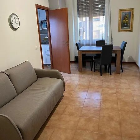 Station Apartment