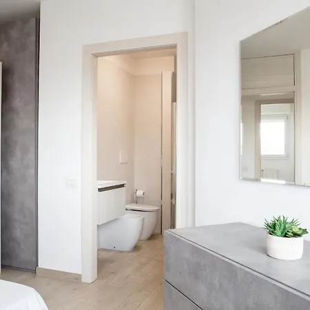 Dehomes - Porta Genova Luxury 아파트