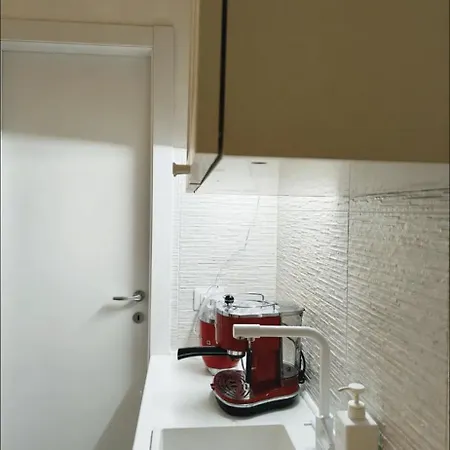 Casa Della Famiglia 10 Minuti Da Duomo Di E San Siro