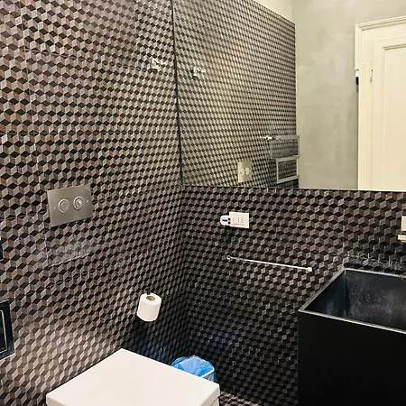 Apartment Easy Italy Grand