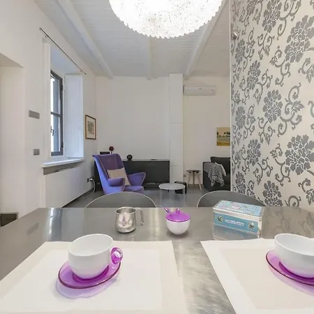 Chinatown Elegant - Youhosty * Милан