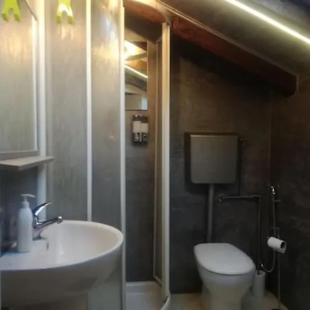 Bilocale Mansardato Zona Corso Buenos Aires Mm1-mm2 Lippi 2 * Mailand