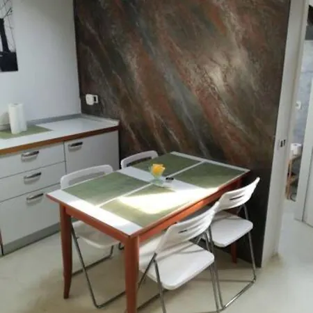 Bilocale Mansardato Zona Corso Buenos Aires Mm1-mm2 Lippi 2 * Mailand