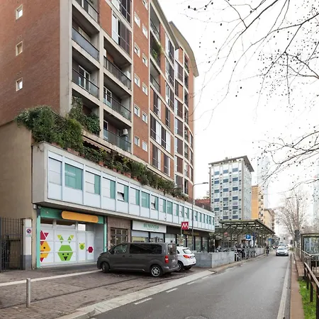 Appartamento Life - Modern Nearby M5 Domodossola Milano