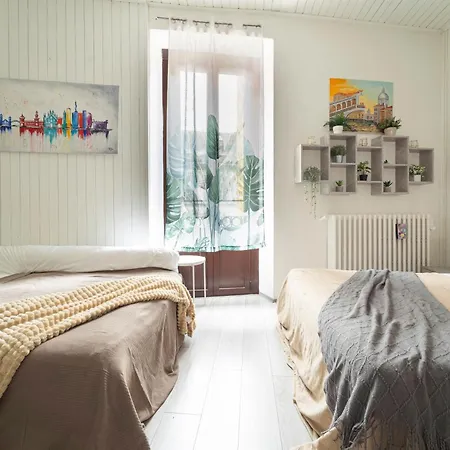 Art Design - Center *