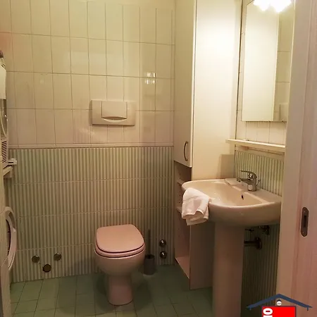 Milanoflats - Trilogolinelli *