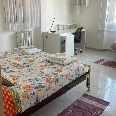 Duomo Bocconi Navigli Apartament