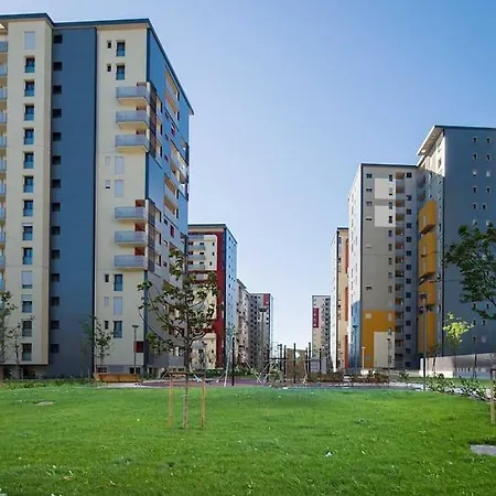 Appartamento Bicocca Ultimo Piano Con Ampia Terrazza *