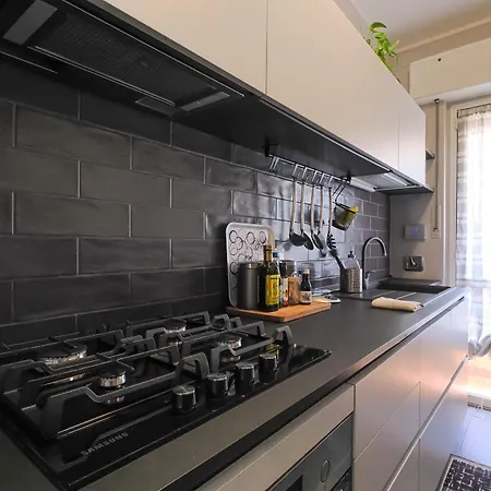 Mila Venosa * Mailand