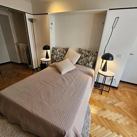 Exclusive Floor 2-bedroom Flat Apartment Milan