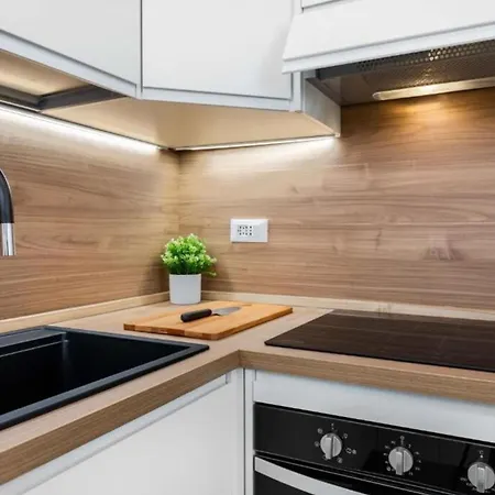 Fieramilano-san Siro Exclusive Milanese House Apartmán *