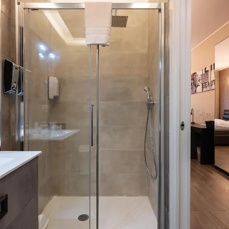 Double Ll Luxury * Milano