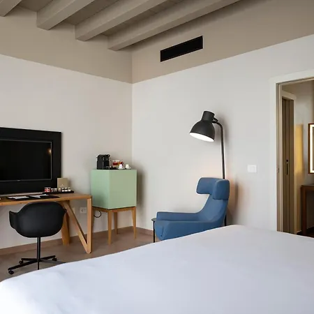 Hotel Savona 18 4*