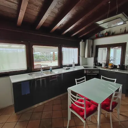 Διαμέρισμα Rooftop Terrace - Elegante Attico Con Idromassaggio Μιλάνο