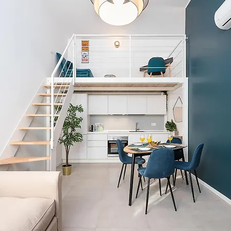 Classbnb - Bright Near The Center Apartmán *