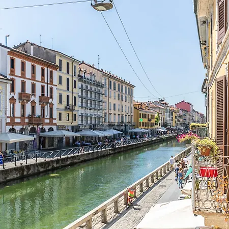 Apartment - Alzaia Naviglio Grande