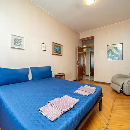 Apartment Da Enzo Centro Milan