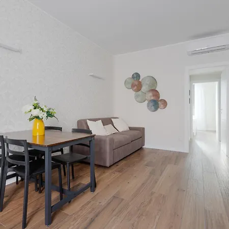 Guesthost - La Ringhiera Dell'acquabella Apartament *