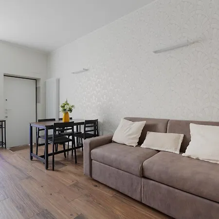 Guesthost - La Ringhiera Dell'Acquabella Milano